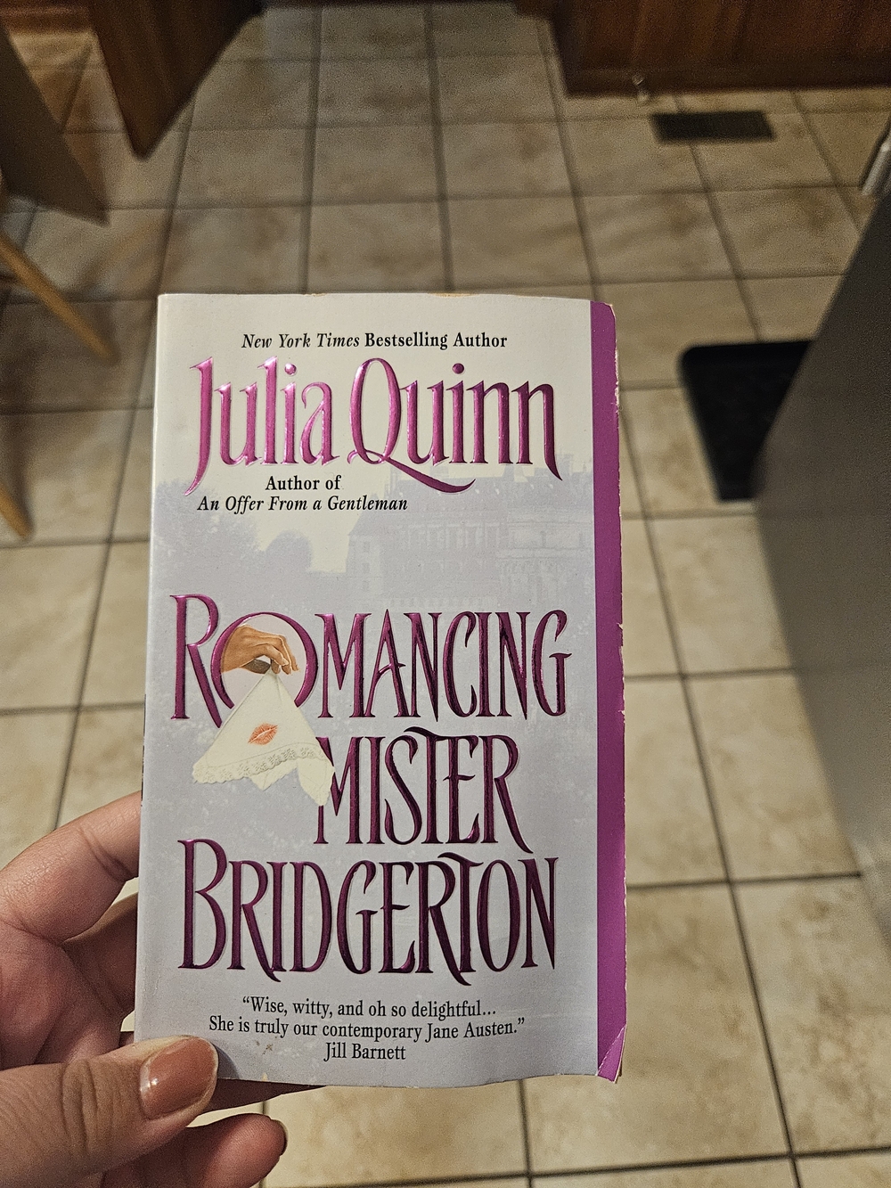 Julia Quinn - Romancing Mister Bridgerton (Purple Accent Paperback)